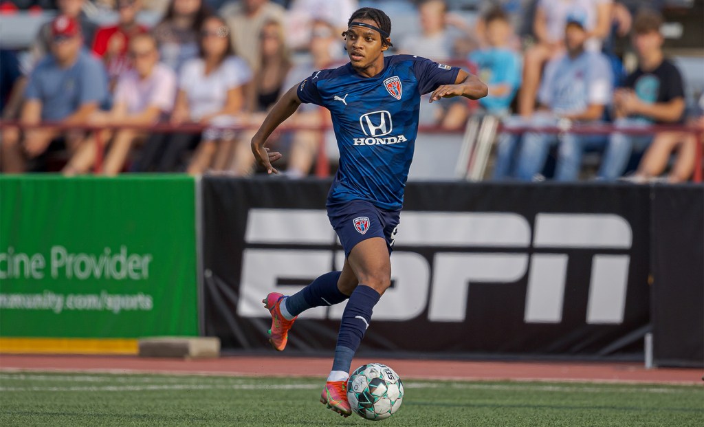 Birmingham Legion FC signed Jamaican international midfielder Peter-Lee Vassell for the remainder of the 2025 season.